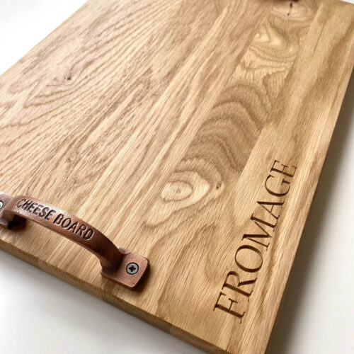 Our Little Red Barn | Personalised Oak Cheeseboard