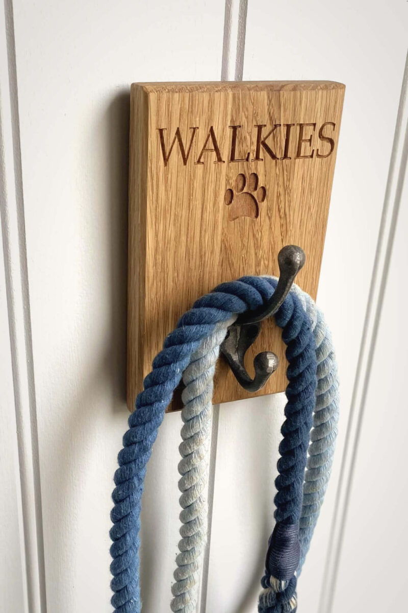 Engraved Solid Oak Dog Lead Hook - Image 2