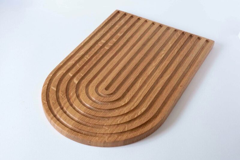 Solid Oak Rainbow Grooved Bread Board - Image 8