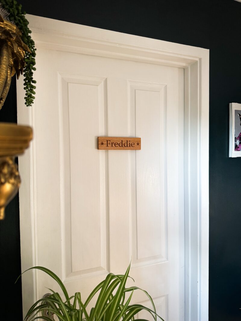 Solid Oak Bedroom Door Plaque - Image 4