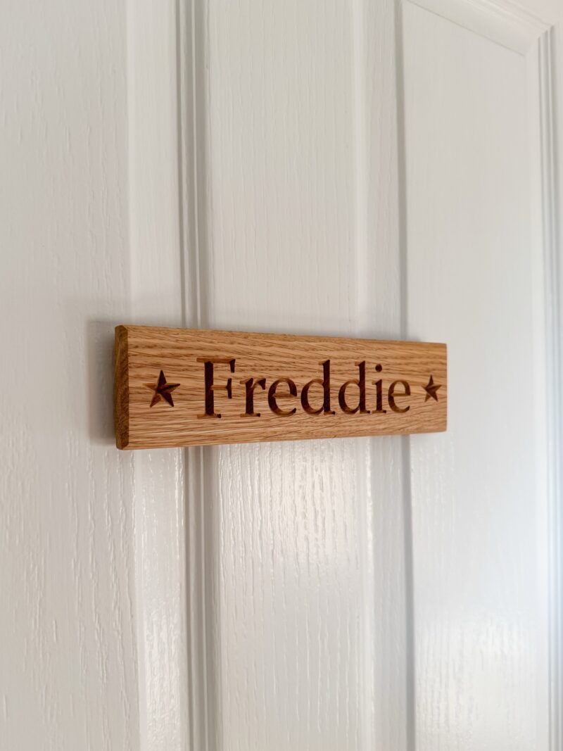 Solid Oak Bedroom Door Plaque - Image 2
